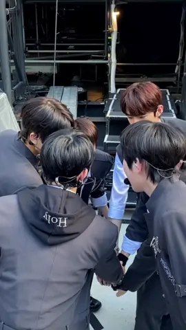 항상 행복하길                                                   #nctnewteam #nctwish