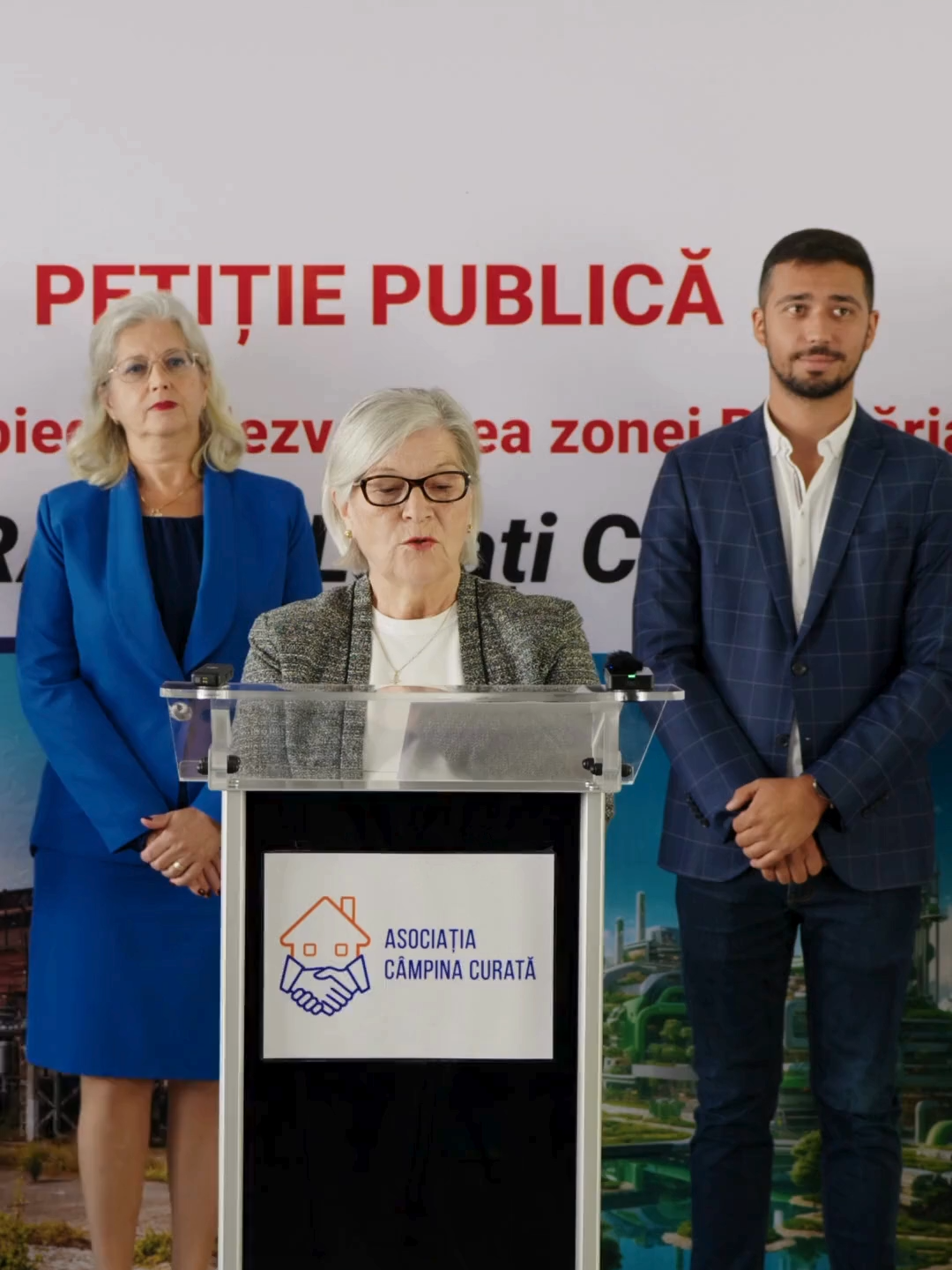 📢 NU BLOCAȚI ORAȘUL! LĂSAȚI CÂMPINA SĂ SE DEZVOLTE! Asociația Câmpina Curată anunță un nou demers civic major, inițiat în urma propunerilor incluse în actualizarea Planului Urbanistic General (PUG). Conform documentației aflate în consultare publică, se dorește: ✅ Clasarea ca monumente istorice a 382 de imobile, inclusiv Rafinăria Steaua Română; ✅ Instituirea unor zone protejate extinse, care vor afecta și alte proprietăți, blocuri și străzi din municipiu. 🔴 Această inițiativă – promovată de fosta administrație locală și istoricul Mădălin Focșa – a fost făcută fără consultare reală și fără studii individuale, riscând să blocheze dezvoltarea orașului. ⚠️ Consecințele sunt grave: • Proprietarii nu vor mai putea repara sau moderniza locuințele fără avize complicate; • Toate cele 382 de imobile devin nedemolabile; • Rafinăria, propusă spre clasare în integrum, ar rămâne o ruină în centrul orașului; • Tinerii și întreaga comunitate ar fi condamnați la stagnare, într-un oraș-muzeu, în locul unui oraș viu și modern. 👉 Astăzi, în cadrul unei conferințe de presă, Asociația Câmpina Curată a lansat oficial Petiția publică „NU BLOCAȚI ORAȘUL! LĂSAȚI CÂMPINA SĂ SE DEZVOLTE!”. Aceasta cere: • reanalizarea urgentă a propunerilor; • eliminarea supra-clasărilor; • dezbateri reale cu cetățenii și specialiști independenți; • respectarea dreptului la proprietate și la dezvoltare. 🖊️ Tot de astăzi, reprezentanții Asociației Câmpina Curată au pornit strângerea de semnături pentru susținerea petiției. Mai multe echipe vor sta de vorbă cu cetățenii municipiului pentru a le explica toate informațiile și pentru a răspunde întrebărilor lor. 📌 Cei interesați pot studia documentația pe pagina Primăriei Municipiului Câmpina accesând linkul: https://urbanism.primariacampina.ro/wp-content/uploads/2025/09/Propuneri-protectie-si-clasare_Campina_final_19.06.2025.pdf ✍️ Petiția poate fi semnată și online, accesând linkul din Bio.  🤝 Nu sunteți singurii, dar nu sunteți singuri! Suntem alături de voi și de Câmpina. 📲 Pentru a contacta un reprezentant al Asociației Câmpina Curată: 0732634844 sau contact@asociatiacampinacurata.ro #AsociatiaCampinaCurata #Campina