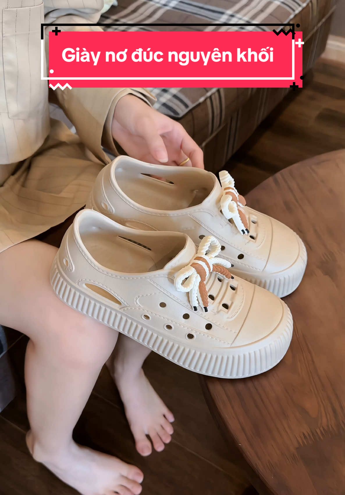 Giày nơ đúc nguyên khối #muataitiktokshop #giaythethaonam #sneaker #giaynu #giaydimua 