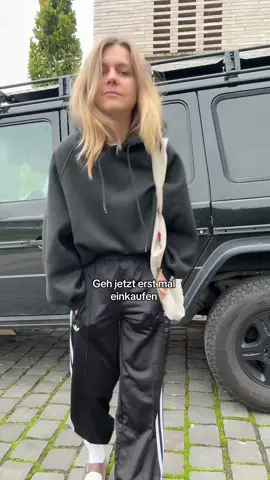 Bin zwar kein Teenie mehr, aber vom Look würde ich glaube ich dazu passen