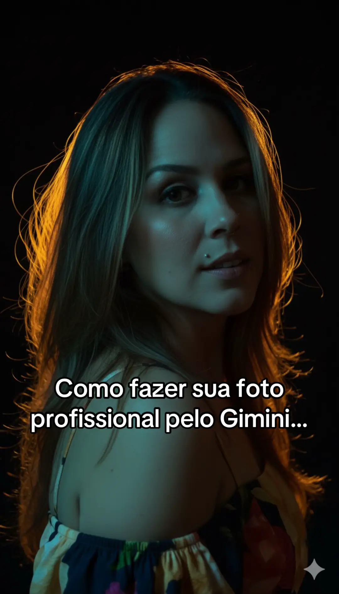 1 - abra o Gemini 2 - Envie sua foto 3 - coloque esse texto 👇🏻 Faça um Retrato pessoal de alta gama, ultra realista da pessoa na foto fornecida, preservando sua fisionomia, idade aparente, gênero, tom de pele, cabelo, olhos e expressão únicos Negativos: Não distorcer traços, sem mudanças de idade ou gênero, sem pele plástica, sem roupas inventadas (salvo o fallback indicado), sem dedos extras ou ausentes, sem ruído, sem textos nem marcas d’água. • Texturas de pele, cabelo e tecido fotorealistas. Sujeito principal: Uma mulher com cabelo solto e levemente desalinhado, de tonalidade castanho-escuro. O cabelo é intensamente iluminado por trás, criando um halo dourado luminoso que contrasta fortemente com o fundo escuro. Expressão e pose: Ela gira o rosto em direção à câmera, com o olhar direto mas parcialmente coberto por sombras. Sua boca está levemente entreaberta, acrescentando um ar expressivo e íntimo à imagem. O ombro descoberto e a fina alça de uma peça de roupa, quase imperceptível, sugerem um retrato artístico, mais sensual do que documental. Iluminação: • Contraluz muito forte e quente, provavelmente com um gel amarelo/laranja, que envolve o contorno do cabelo. • Uma fonte secundária fria (luz azul/verde) ilumina o rosto e parte do ombro, criando um contraste de cores complementares (quente no cabelo, frio na pele). • O fundo é totalmente escuro, isolando completamente a modelo e destacando os brilhos da sua cabeleira. Cor e atmosfera: A imagem explora um esquema bicolor quente-frio. O resultado é dramático, cinematográfico e com um toque etéreo. Lente: • Lente fixa (prime), entre 50mm e 85mm em formato full frame. • Isso se deduz pela suave compressão do rosto e dos ombros, típica de lentes de retrato. • Abertura ampla (f/1.4 – f/2.8). Estilo fotográfico: Retrato artístico com forte intenção dramática. #gemini #inteligenciaartificial #photo #photography #tiktok 