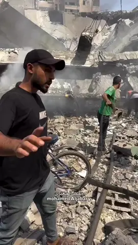 Zionis menyerang membom bangunan perumahan dan membunuh keluarga shawa di dalamnya 😔😭🥹🇮🇩❤️🇵🇸hasbunallah wanikmal wakil  #freepalestine #stopgenocideingaza #freegaza #fyp #fypage 