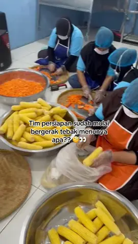 ummmm kira2 apaa yahh🤔🤔🤔🤔 #makanbergizigratis #mbglovers❤️ #mbg #fyp #makangratisprabowo 