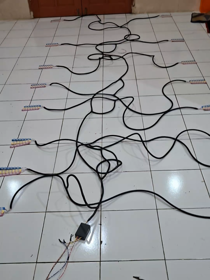lampu kolong model 3 lampu  3 fungsi 