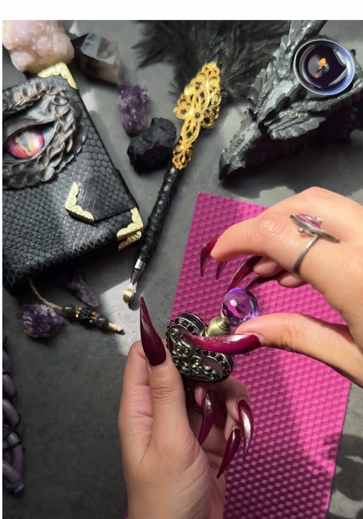 Dragon Witch Candle 🐉 Хочеш стати майстром свічної магії? З радістю передам тобі свої знання, досвід та унікальні авторські техніки🪄  #програмнісвічки #програмныесвечиукраина #свічкиручноїроботи #свічнамагія #навчаннямагії