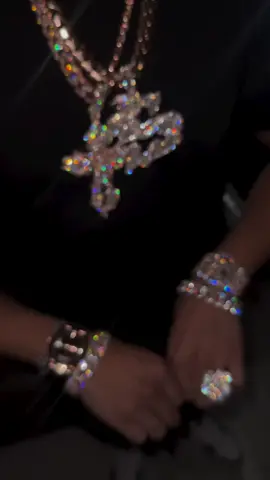 #bussdown #icedout #icedoutjewelry #hiphopjewelry#icedoutchain #bustdown #cubanlink #miamicubanlink #dliamondwatch #icebox #icedoutwatch #jewelry#tennischain #diamondgrillz #drip #cubanchain#diamonds #diamondchain #diamondpendant#vvsdiamonds #rolex #urbanjewelry #icey #gold#customjewelry #diamondbracelets #blingjewelry#cubanbracelet #diamondboyz #icedoutpendant 