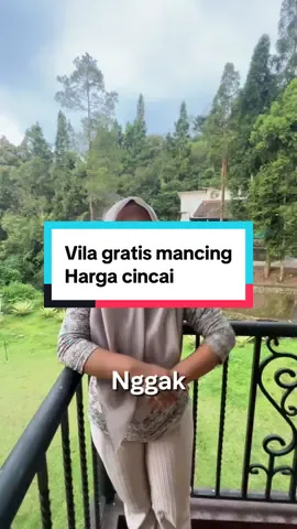 Vila gratis mancing,harga murah kapasitas 50 orang kalau mau info lengkap atau booking silahkan hubungi no admin 0858-9228-4822 #villapuncak #villapuncakbogor 