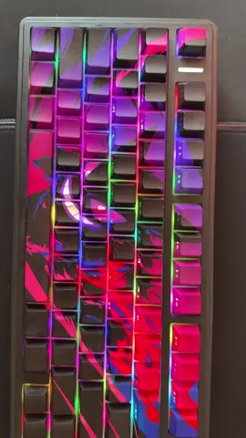I’m surprised that yall ain’t get one of these keyboards yet 🤯🤯 #TikTokShopRestock