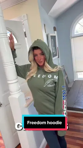 Grab your Charlie Kirk sweatshirt here 👆🏼 #ripcharliekirk #charliekirk #conservativewoman #conservativehypehouse #iamcharliekirk 