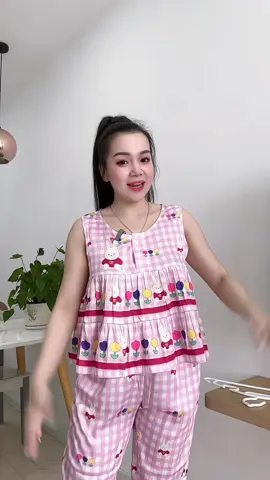 Bộ mặc ngủ lửng