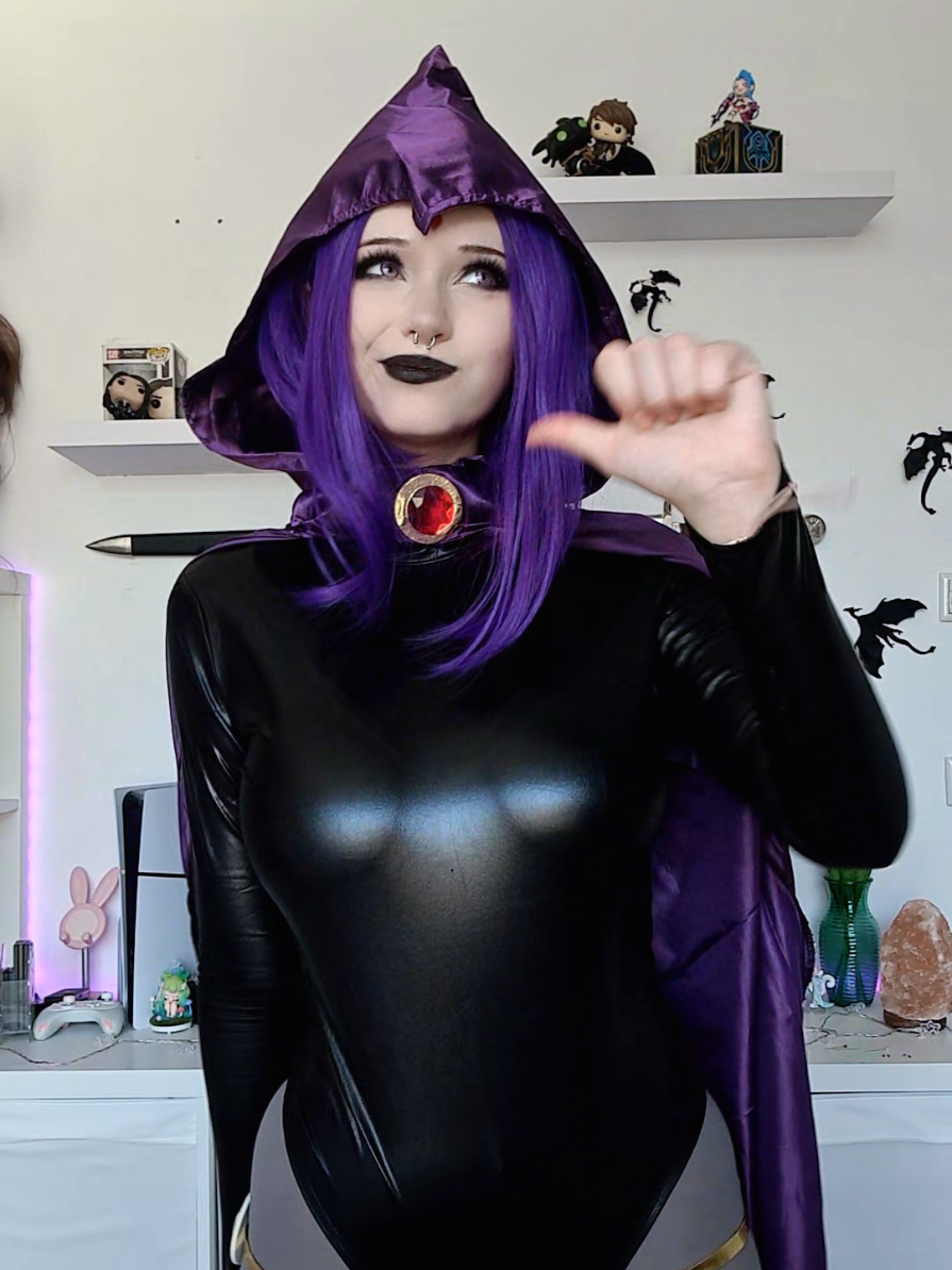 Rare drop #cosplay #raven #ravencosplay #teentitans 