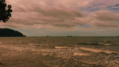 1 người, 1 biển, 0 muộn phiền❤️‍🩹🌊#biển#chữalành#xuhuong 