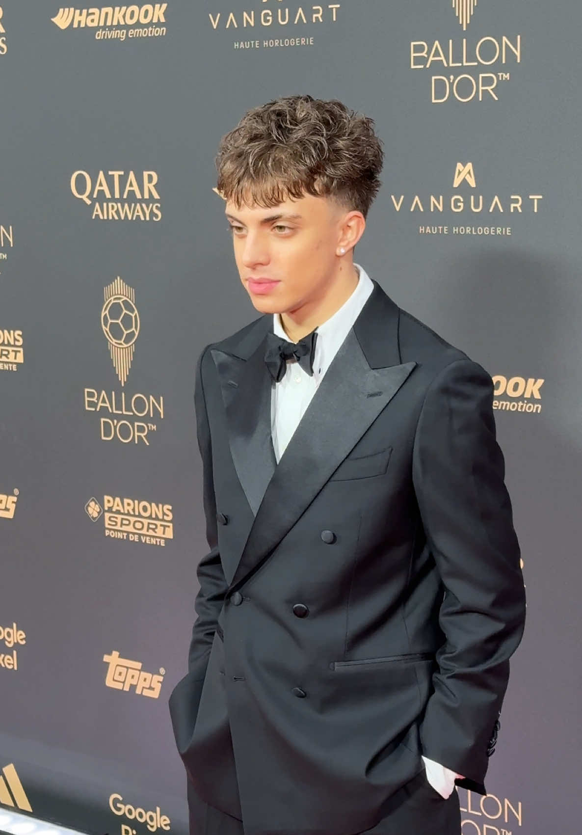 #anyme #sportstiktok #TikTokFashion #ballondor #streamer 
