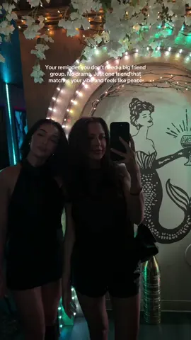 Expensive dinner and drinks with your bestie then coffee and scalp rejuvenation the next morning to cure the hangover >> #forthegirls #nightout #aesthetic #philly #SelfCare #omakase #headspa #girltherapy #bestfriend #tradition 