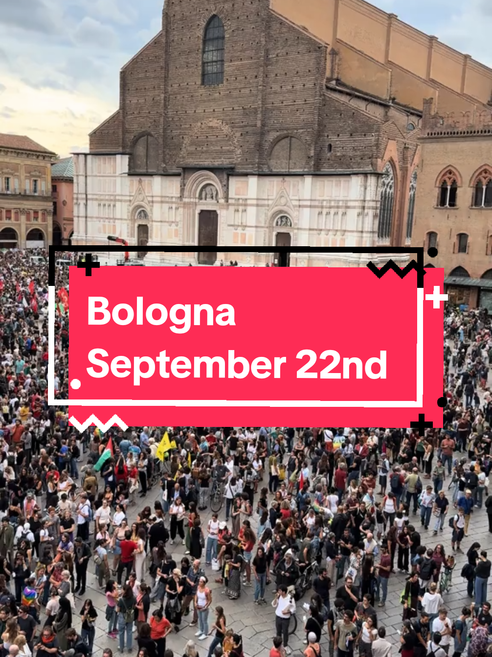 Replying to @edlovesvintage1  Italians are showing us how it's done. We need a successful global strike, folks. #savegaza  VC: @Emily Marion Clancy 