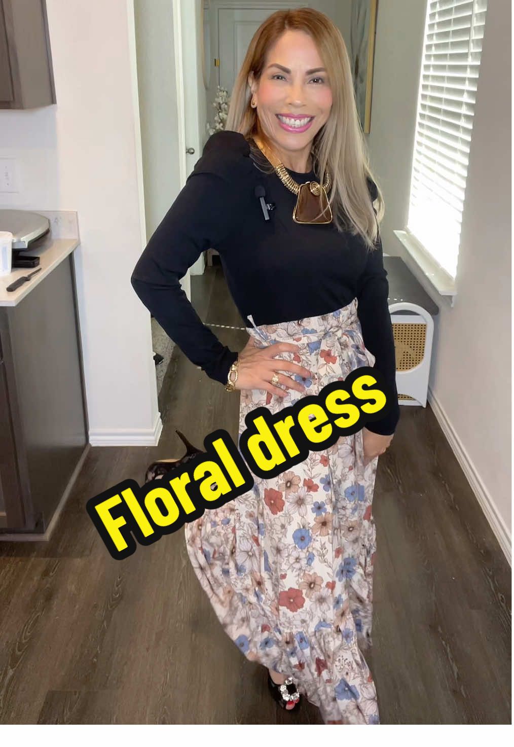 Long dress #fashiondress #dresses #longdress#longsleevedress #floraldress