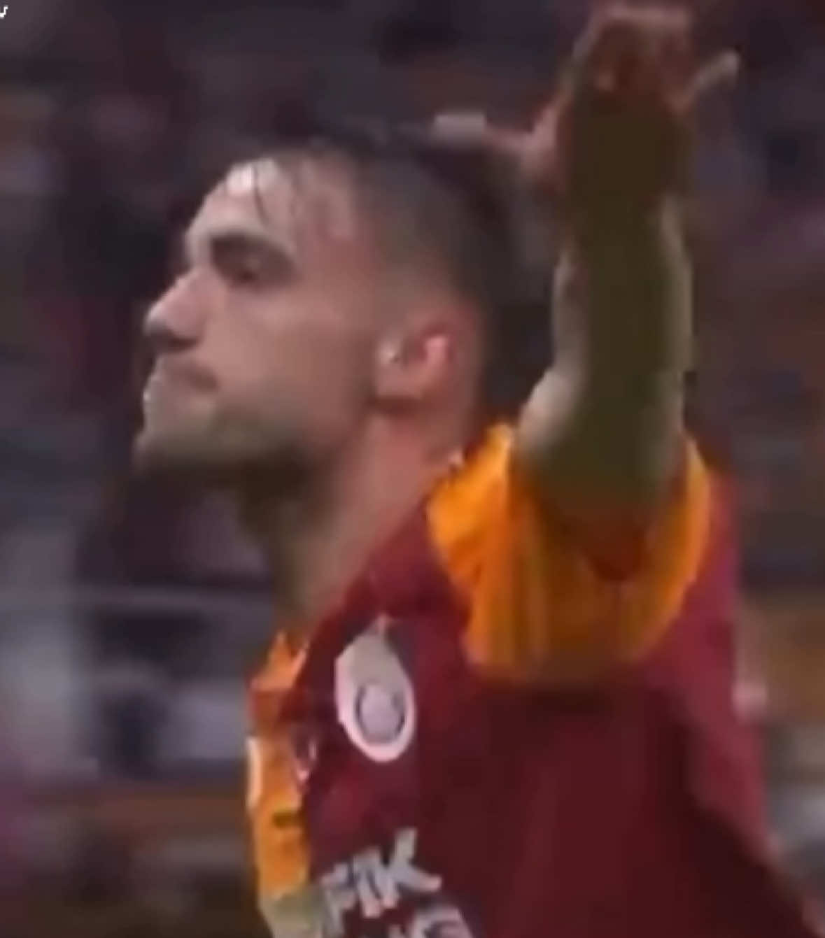 Evlat yine golünü attı 🫶💛❤️ #yunusakgün #galatasaray #tik_tok #kesfetteyiz #keşfetbeniöneçıkar 