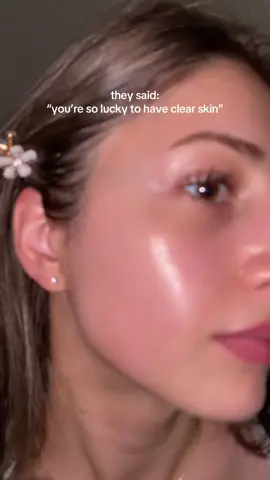 luck? where?  #glowingskin #clearskin #koreanskincare #skincaretips #skincarerecommendations 