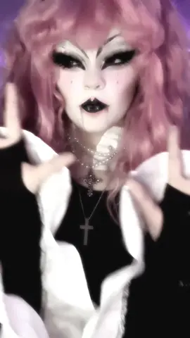 👀🖤.      Insta: Ley._.cos. #krultepescosplay #seraphoftheend#goth #viral #fyp 
