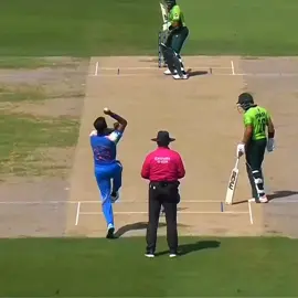 cover drive 👑 king 👑💖  my favourite player babay  #foryoupage❤️❤️ ❤️💕💓💕❤️❤️❤️#fyp #foryoupage #viral #trending 