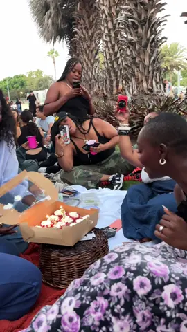 Jazz night celebrating our Arame ✨ . #lacma #jazznight #picnic #birthday  @Arame Fall 