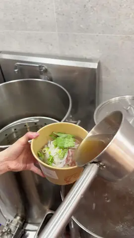 There’s a pho spot now in Tangram called Nonla Express! #flushing #flushingeats #flushingfood #flushingnyc