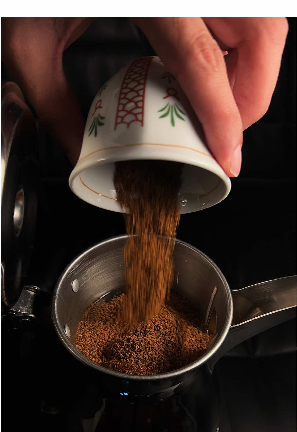 ☕️  #بدون_موسيقى  #your_coffee  #قصيد  #شيلات  #تصويري 