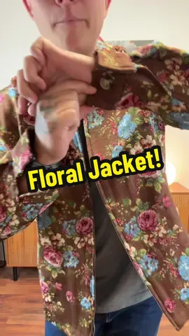 Floral Jacket! #FloralFit #MensFashionJacket #StreetwearStatement #CasualLayering #UniqueStyle 