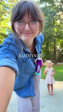 Monday morning outfits for mom group at church 🫶🏻  Top: @Old Navy Official  Bottoms: #tiktokshop  Shoes: @Crocs  Bag: @Lands' End   Ellie’s dress: @tullabee  #OOTD #fallfashion #fyp #fallaesthetic 