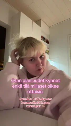 Kynsi-inspoi 💅 #kynnet #nailinspo #suomitiktok #fyp #makemefamous 