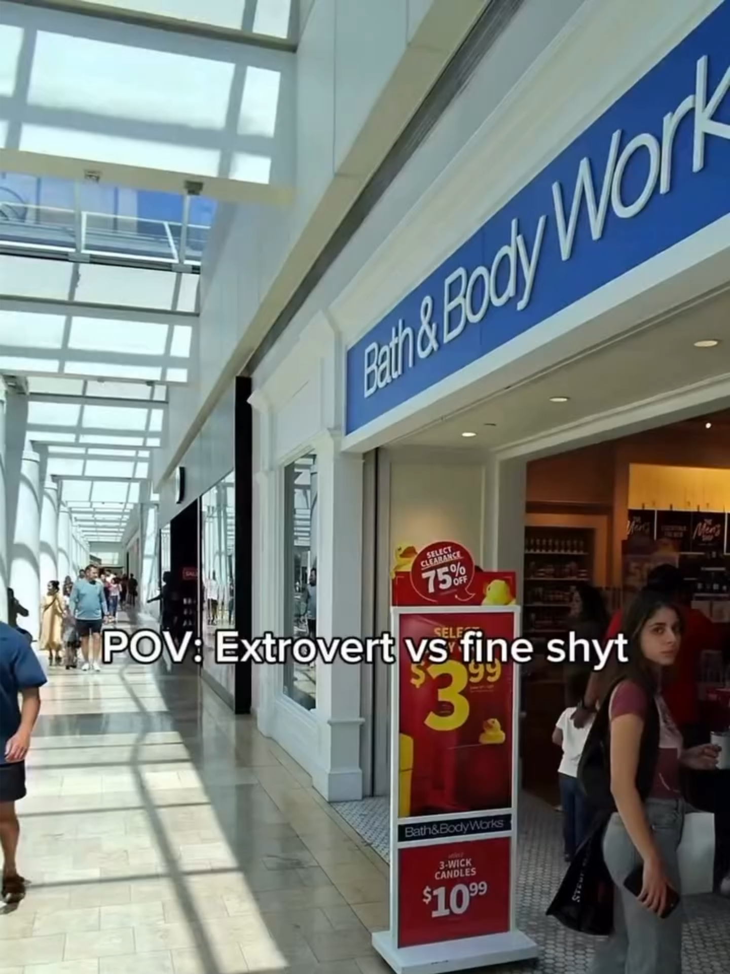 POV: Extrovert vs fine sh...#kickstreaming #kickstreamingplatform
