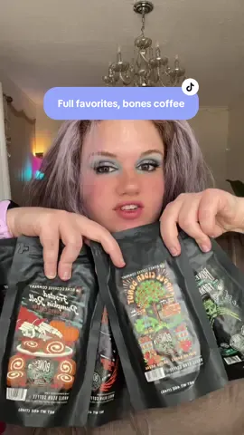 @Bones Coffee Company hello, fall 🍁 ☕️ 🍂 this bundle includes all of the fall favorites from bones coffee !!!  Flavors like pumpkin spice, frosted pumpkin roll, blackberry cobbler, apple cider, donut, and Franken bones!!!!  If you’ve been wanting to try bones coffee, this is the perfect way to do it! ☕️  #bonescoffee #flavoredcoffee #icedcoffee #coldbrewcoffee #proffee 