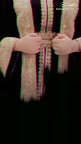 👑
