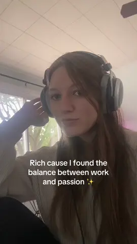 my dream life was always right in front of me I was just to bitter to realize it but now I’m freeee #indiemusician #romanticizeyourlife 