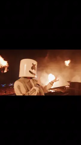 absolute heat 🔥 #marshmello #beatdrop #DJ #hype #concert 