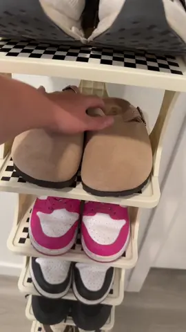 so cute & easy !!!! #shoestorage 