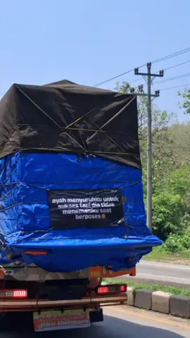 caption sudah tertara di video#truk #trukmaniaindonesia #masukberanda #fyp 