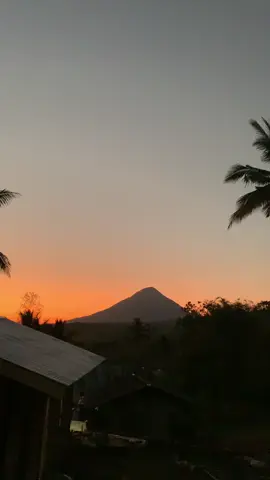 #gunungebulobo🏔️⛰️ #fypdongggggggggシ🖤beradaditiktok 