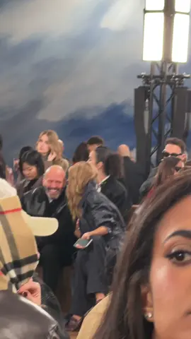 #jasonstatham #rosiehuntingtonwhiteley #TikTokFashion #burberry #fashiontiktok 