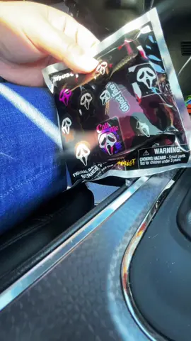 Finally found the Ghost Face bag clips at @Spirit Halloween #ghostface #bagclip #blindbag #spirithalloween 