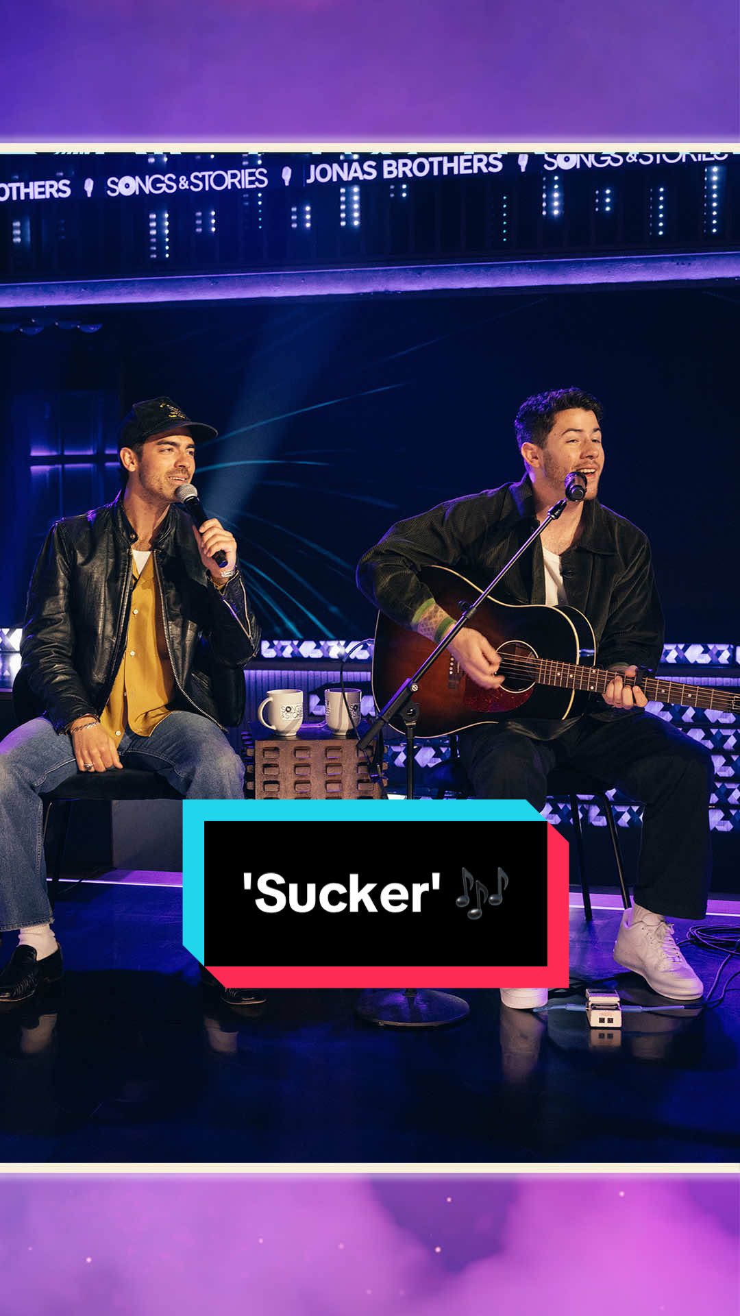 'Sucker' 🎶 @Jonas Brothers and @kellyclarkson #NickJonas #KevinJonas #JoeJonas #KellyClarkson  