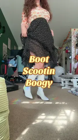 Okay but THESE boots? 🔥 They’re giving legs for days, confidence on 100, and Western chic that literally goes with everything. Autumn + winter outfits just upgraded. #CowgirlCore #BootSeason #WesternStyle #OOTDReady #closetstaples 