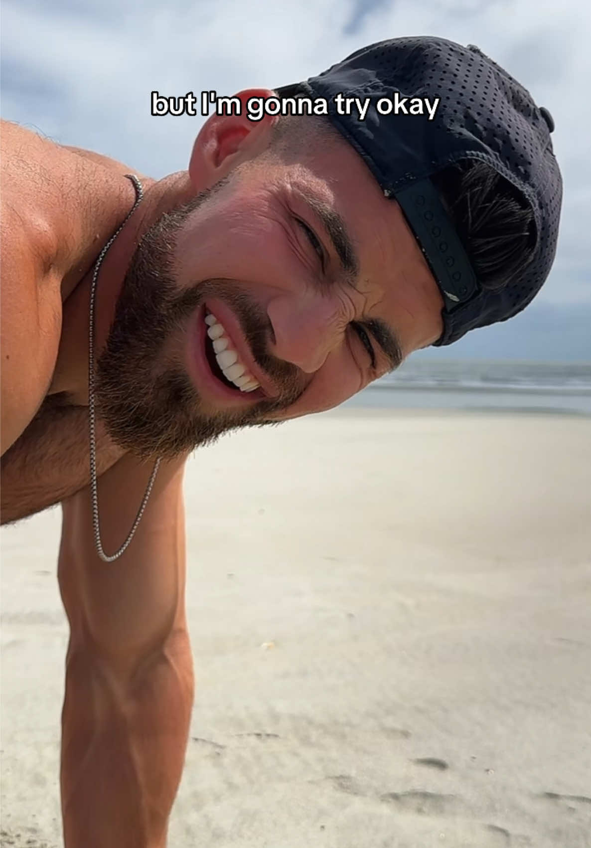 Spend a beach day w/ me (and banks)? ❤️ #fyp #southcarolina #Lifestyle #relationships #dating @CelsiusOfficial @BÉIS @lululemon 