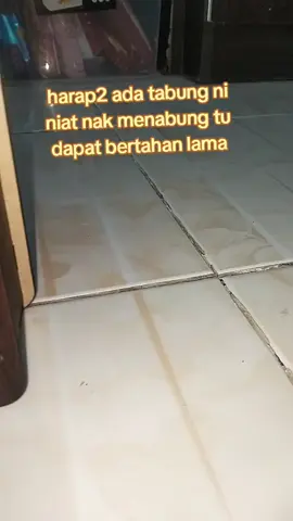 dah lama nak menabung tapi bila menabung sekerat jalan...harap2 ada tabung ni lama la sikit dapat bertahan niat#tabung 