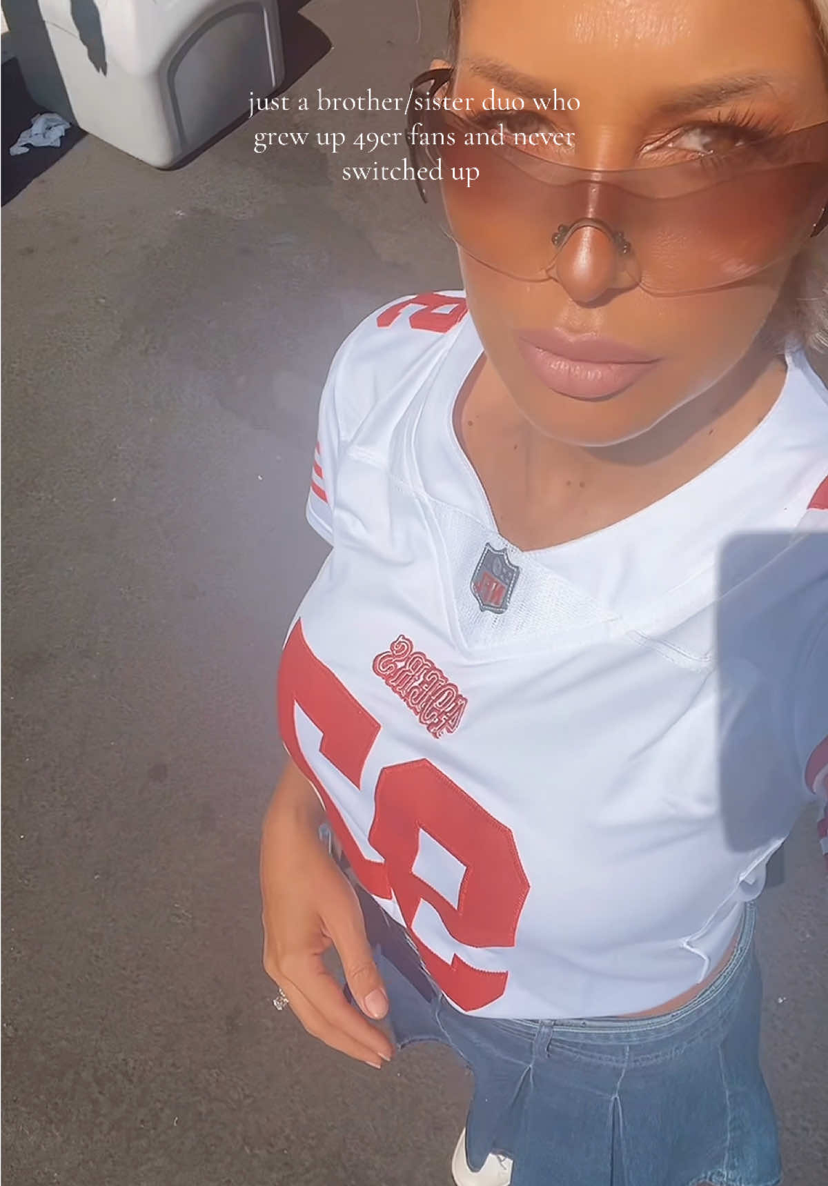 What an amazing game and view 🙌🏼  #Siblings #niners #gameday @Infamous831 