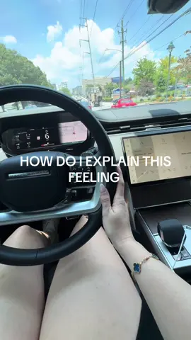 My Range Rover gives me all the feels 🤍