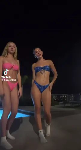 #girlsteen #prettygirls #trend #girls #bikini 