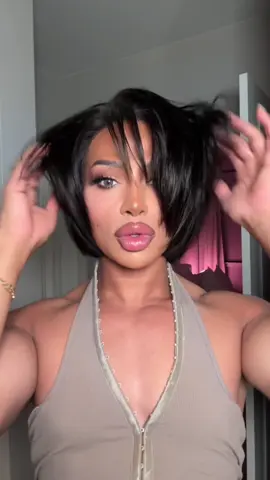 @Jessie’s Wig ok!! Yall really got me into bobs😍  #jessieswig #haircut #fyp #wiginstall #bobwig #gluelesswigs #wigtok #wiginfluencer 