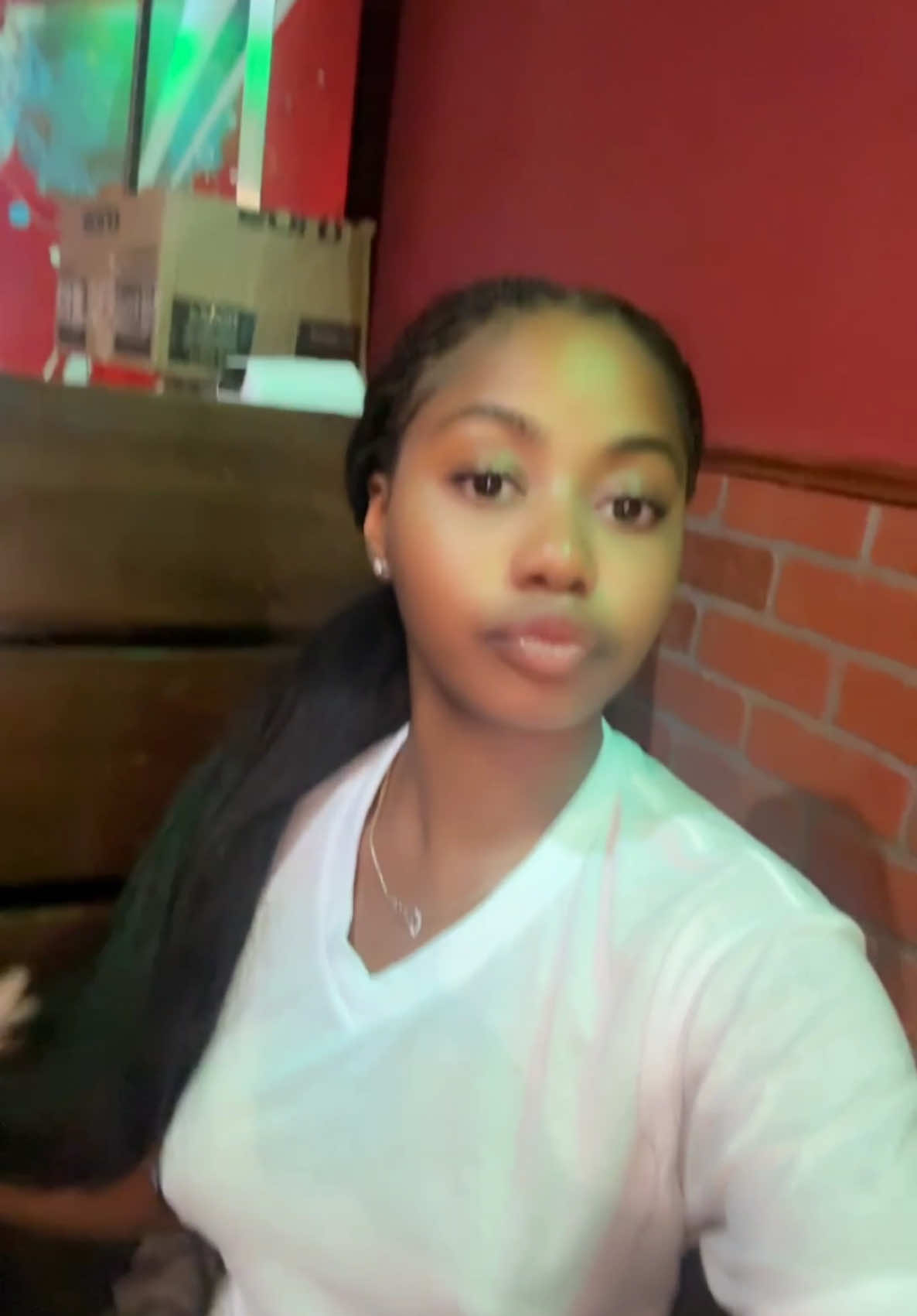 the owner was really nice and they did redo the entire thing COMPLETELY FREE! i just got a bad braider the first time around but im sorry spending two saturdays getting my hair braided and wasting my $500 hair. i need to vent 😒 #braids #africanbraids 