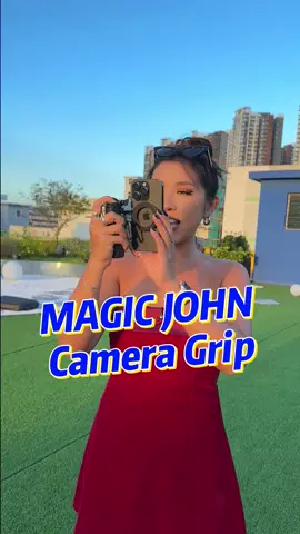 Traveling light? MAGIC JOHN’s compact selfie stick is the perfect travel companion.#trend #unitedstates #TikTokShopRestock #iPhone17 